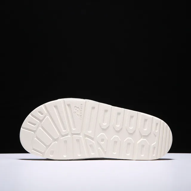 New Balance Sandale glissante Sangle Camouflage Sandales blanches 9