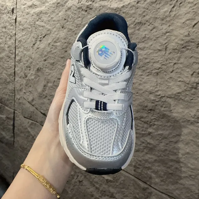 New Balance Branco Marinho Midsole Boa Dial Closure Tênis Chunky 12