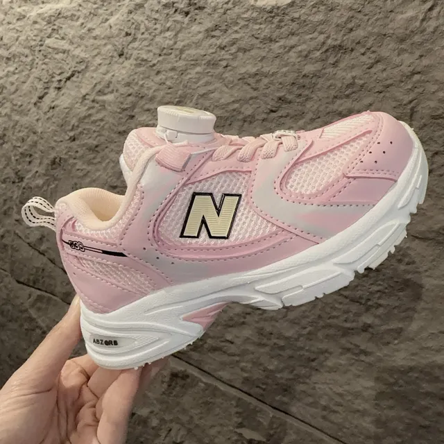 New Balance Branco Marinho Midsole Boa Dial Closure Tênis Chunky 20
