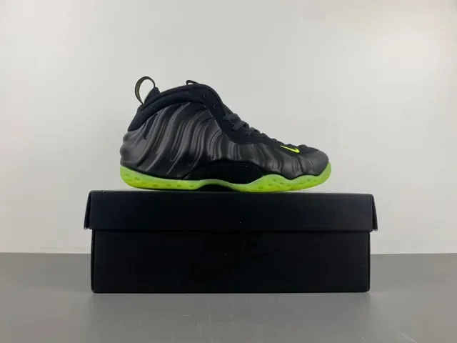 Nike Air Foamposite One Noir Vert Néon Chaussures de Basketball 18