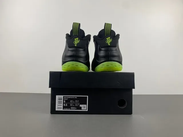 Nike Air Foamposite One Noir Vert Néon Chaussures de Basketball 20
