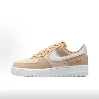 Nike Air Force 1 بيج وأبيض سنيكرز لايف ستايل