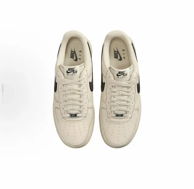 Nike Air Force 1 Beige Black Low-Top Leather Upper Lifestyle Sneakers 4