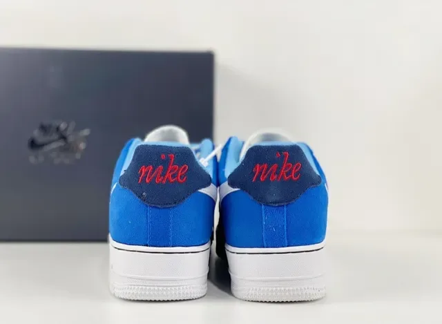 Nike Air Force 1 Chaussures Lifestyle Bleu Royal Blanc 3