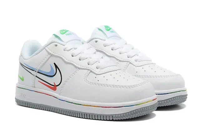 Nike Air Force 1 Blanc Bleu Rose Sneakers Lifestyle 20