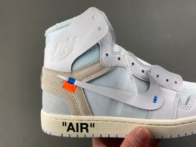 Nike Air Jordan 1 Off-White The Ten حذاء كرة السلة رمادي فاتح 3