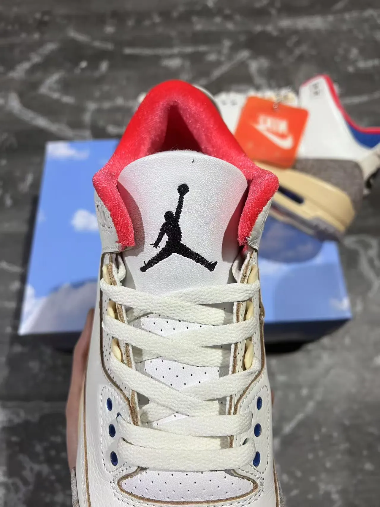 Nike Air Jordan 3 Tênis de Basquete com Estampa de Elefante Branco e Bege 4