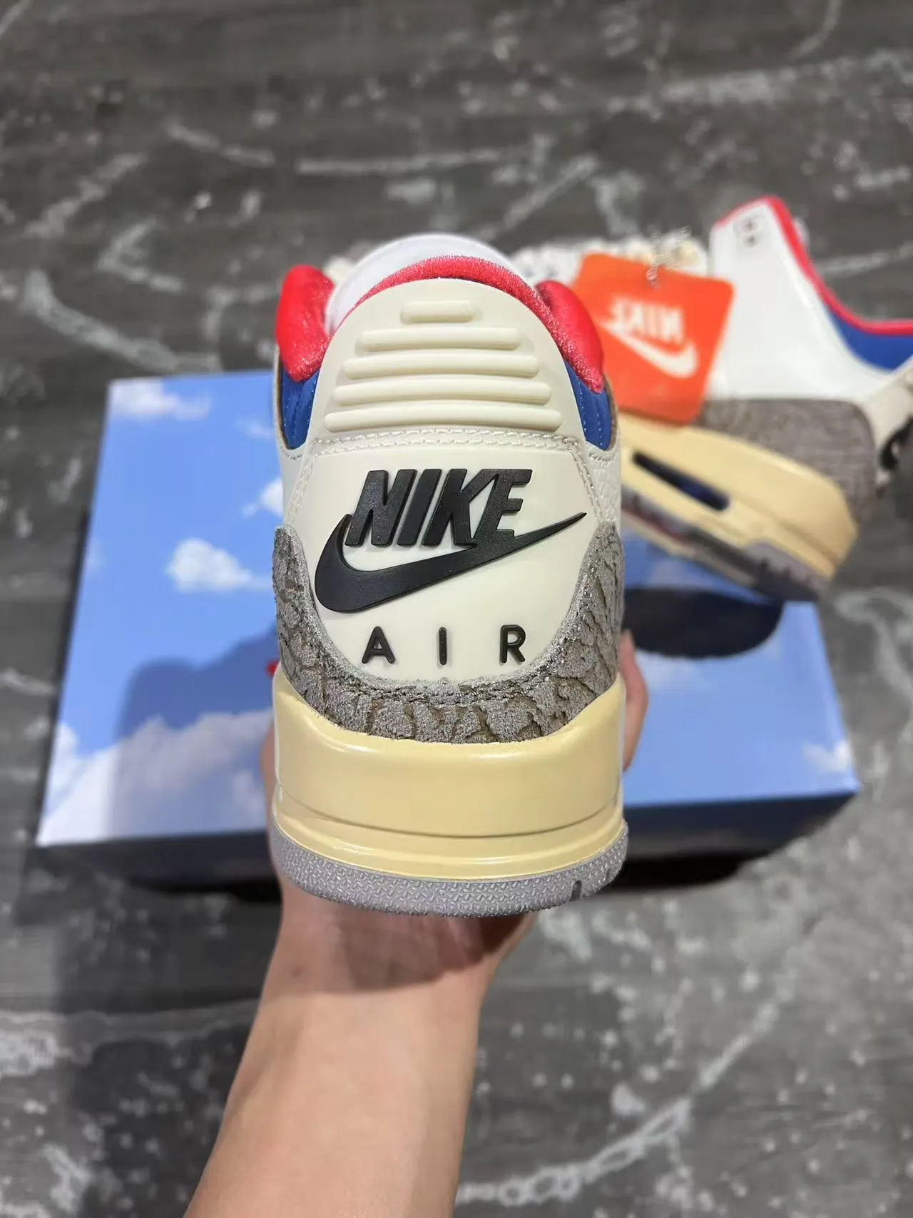 Nike Air Jordan 3 Tênis de Basquete com Estampa de Elefante Branco e Bege 8