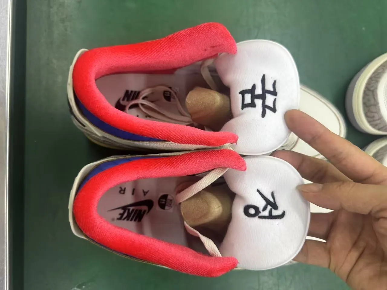 Nike Air Jordan 3 Tênis de Basquete com Estampa de Elefante Branco e Bege 15