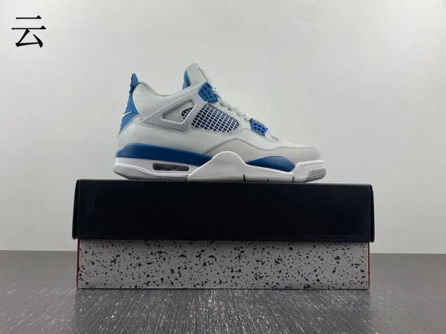 Nike Air Jordan 4 chaussures de basketball gris clair et bleu royal 8