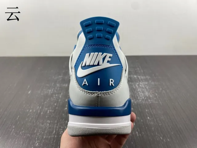 Nike Air Jordan 4 chaussures de basketball gris clair et bleu royal 14