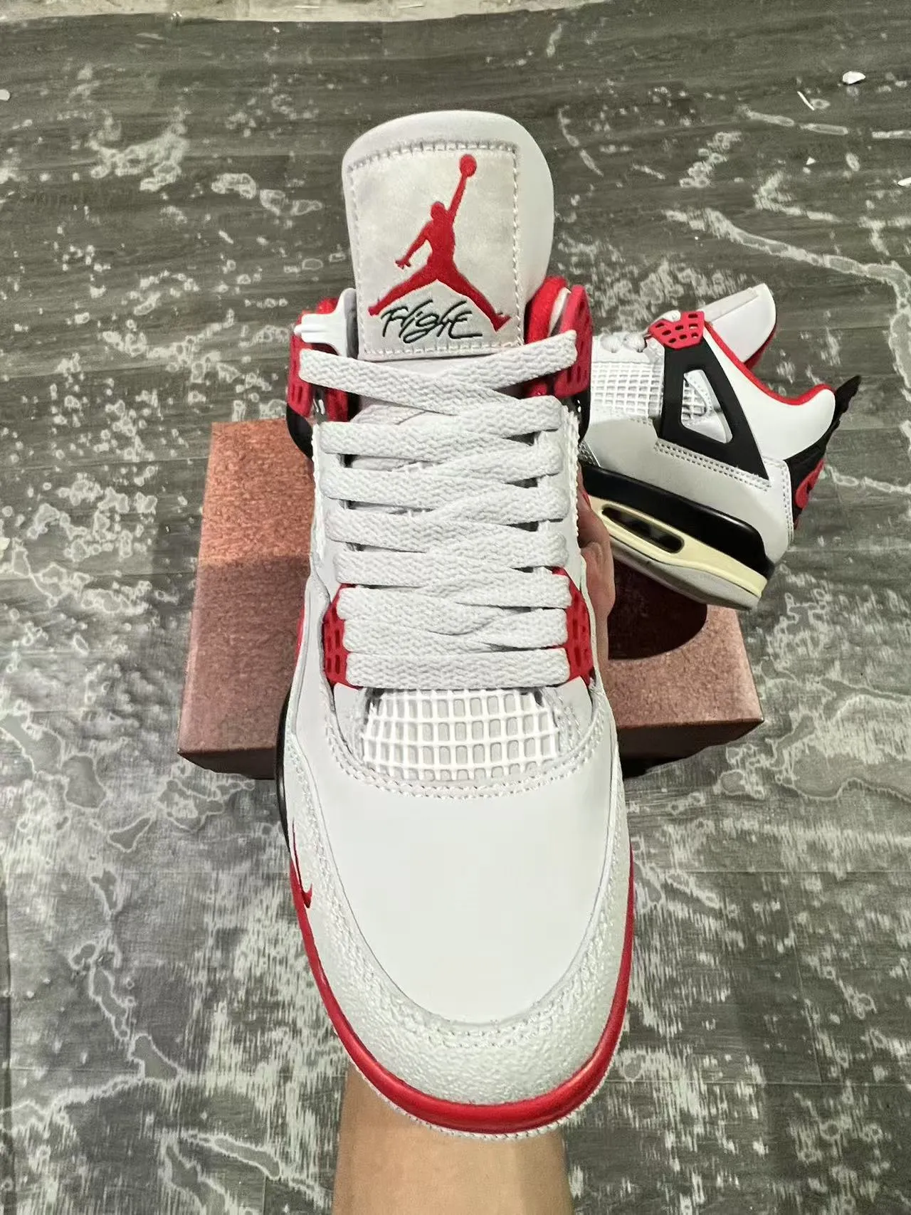 Nike Air Jordan 4 White Black Red Tênis de basquete 3