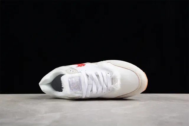 Nike Air Max 1 Blanc Beige Rouge Plume Sneakers Lifestyle 12