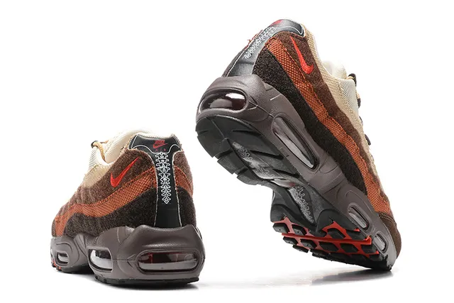 Nike Air Max 95 White Red Maroon Lifestyle Sneakers 2