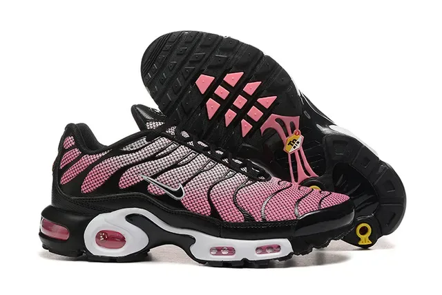Nike Air Max Plus Light Periwinkle Lifestyle Sneakers 20
