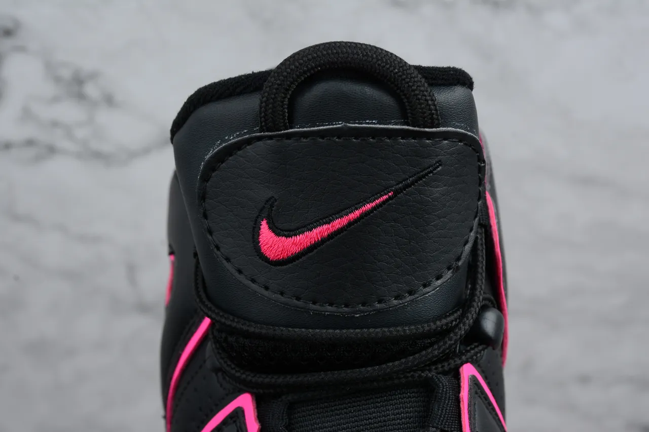 Nike Air More Uptempo Chaussures de Basketball Noir Rose 4