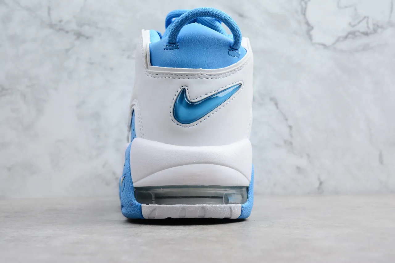 Nike Air More Uptempo हल्का नीला और सफेद बास्केटबॉल जूते 5