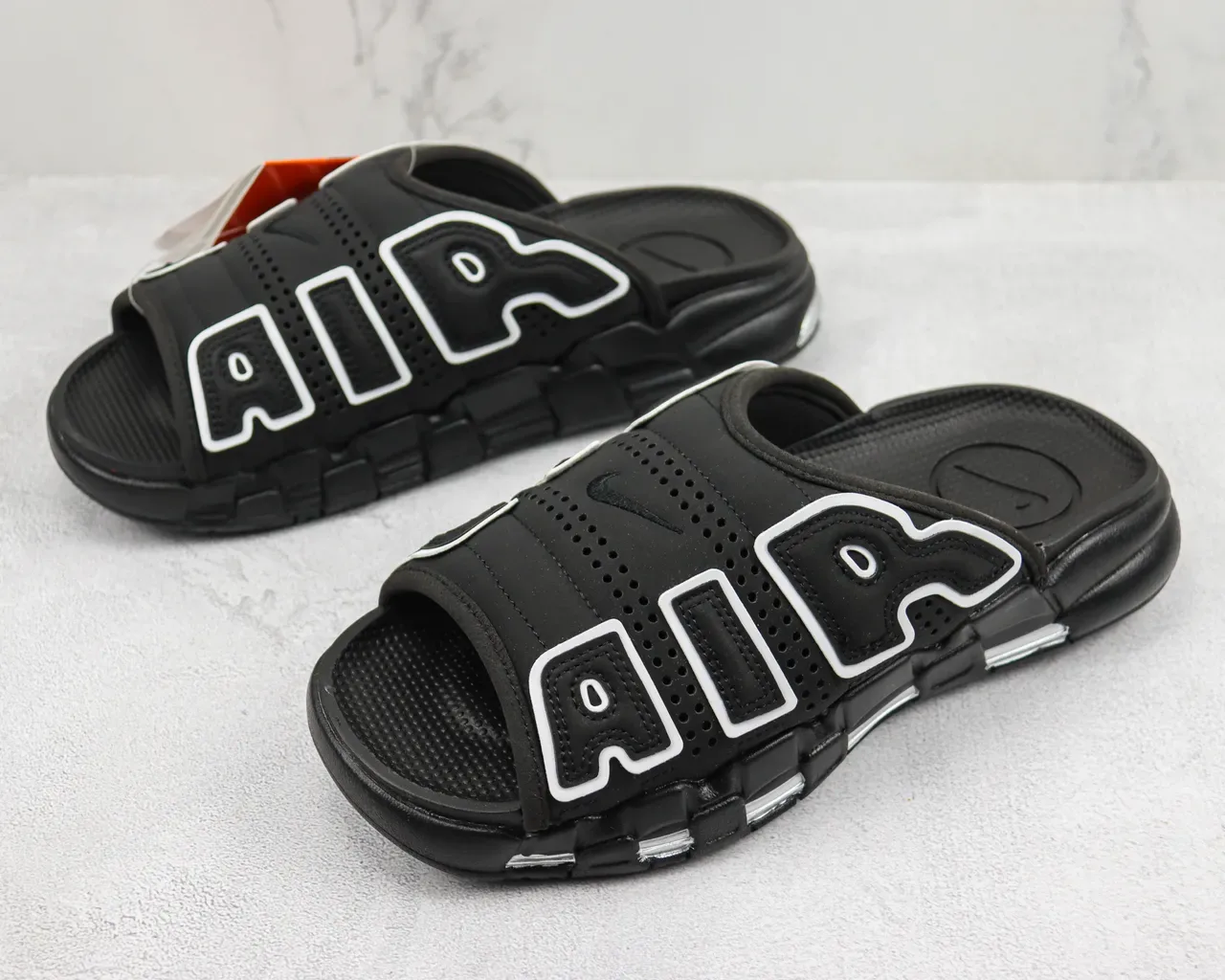 Nike Air More Uptempo Slide Black White Silver sandálias 4