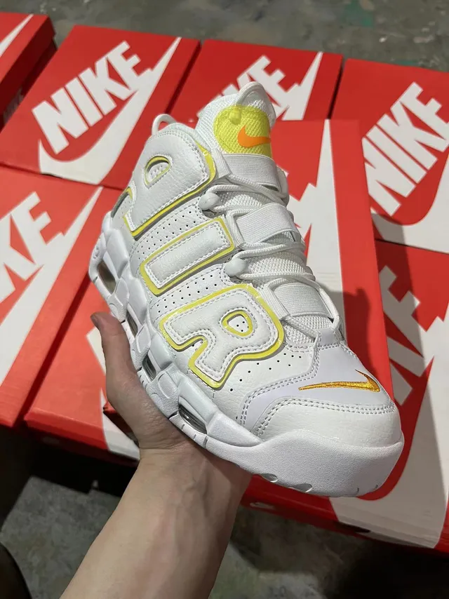 Nike Air More Uptempo Blanco Amarillo Zapatos de Baloncesto 2