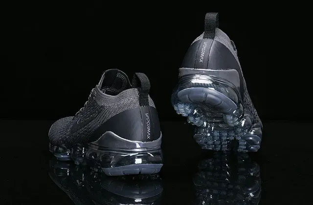 Nike Air VaporMax Black Flyknit Running Shoes 12
