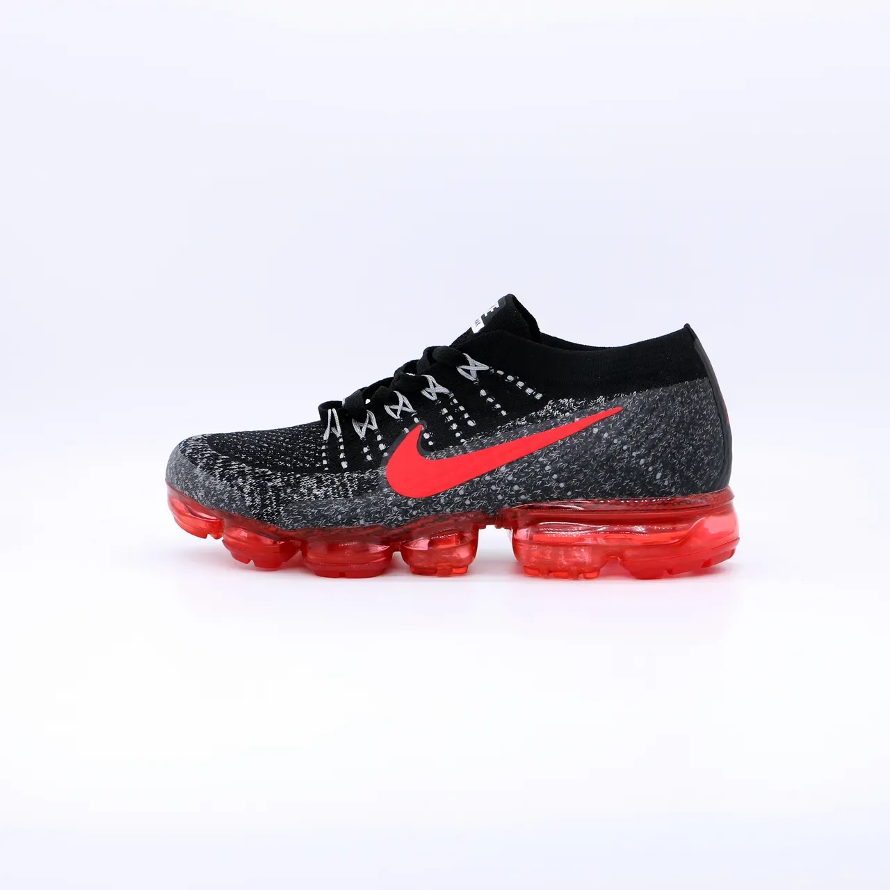Nike Air VaporMax Flyknit 黑灰红 跑鞋 3