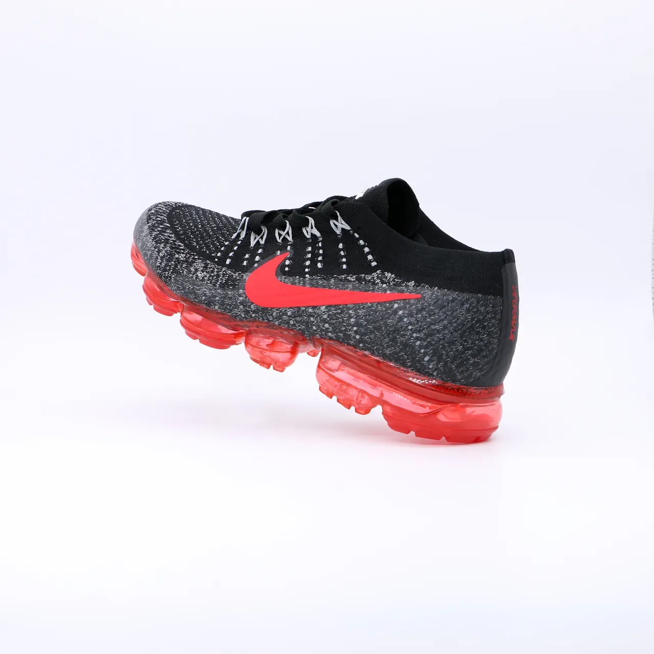 Nike Air VaporMax Flyknit 黑灰红 跑鞋 4