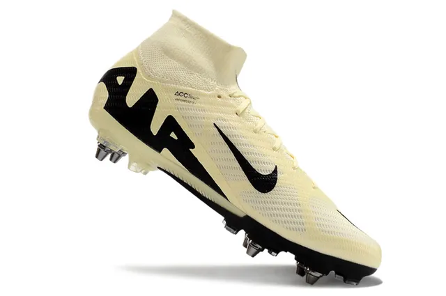 Nike bege preto high-cut Flyknit colar sistema de cordões assimétrico superfície firme sapatos de futebol 2