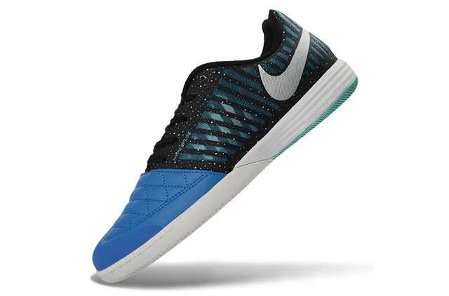 Nike Negro Azul Zapatos de fútbol indoor con punta acolchada y bajo 3