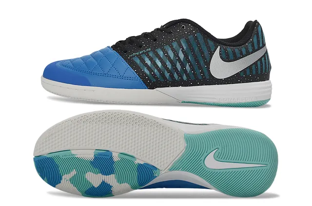 Nike Negro Azul Zapatos de fútbol indoor con punta acolchada y bajo 6