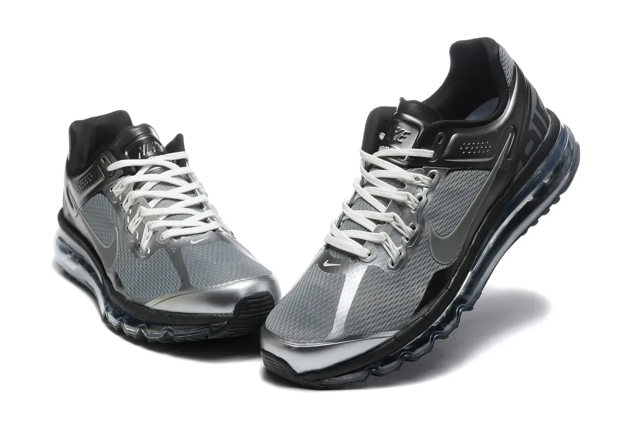 Nike Zapatillas Running Negro y Gris Full-Length Visible Air Cushioning Malla y Sintético 3