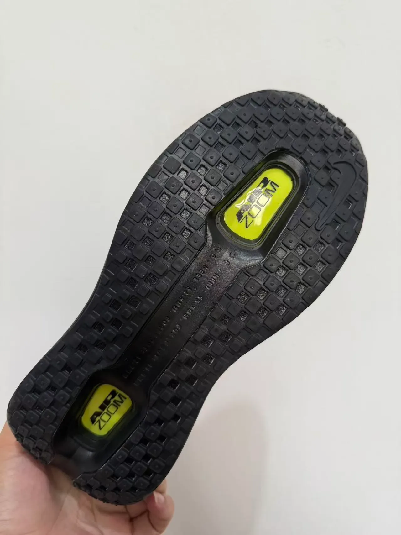 Nike Black Green Mesh Upper Visible Air Zoom Unit Running Shoes 2