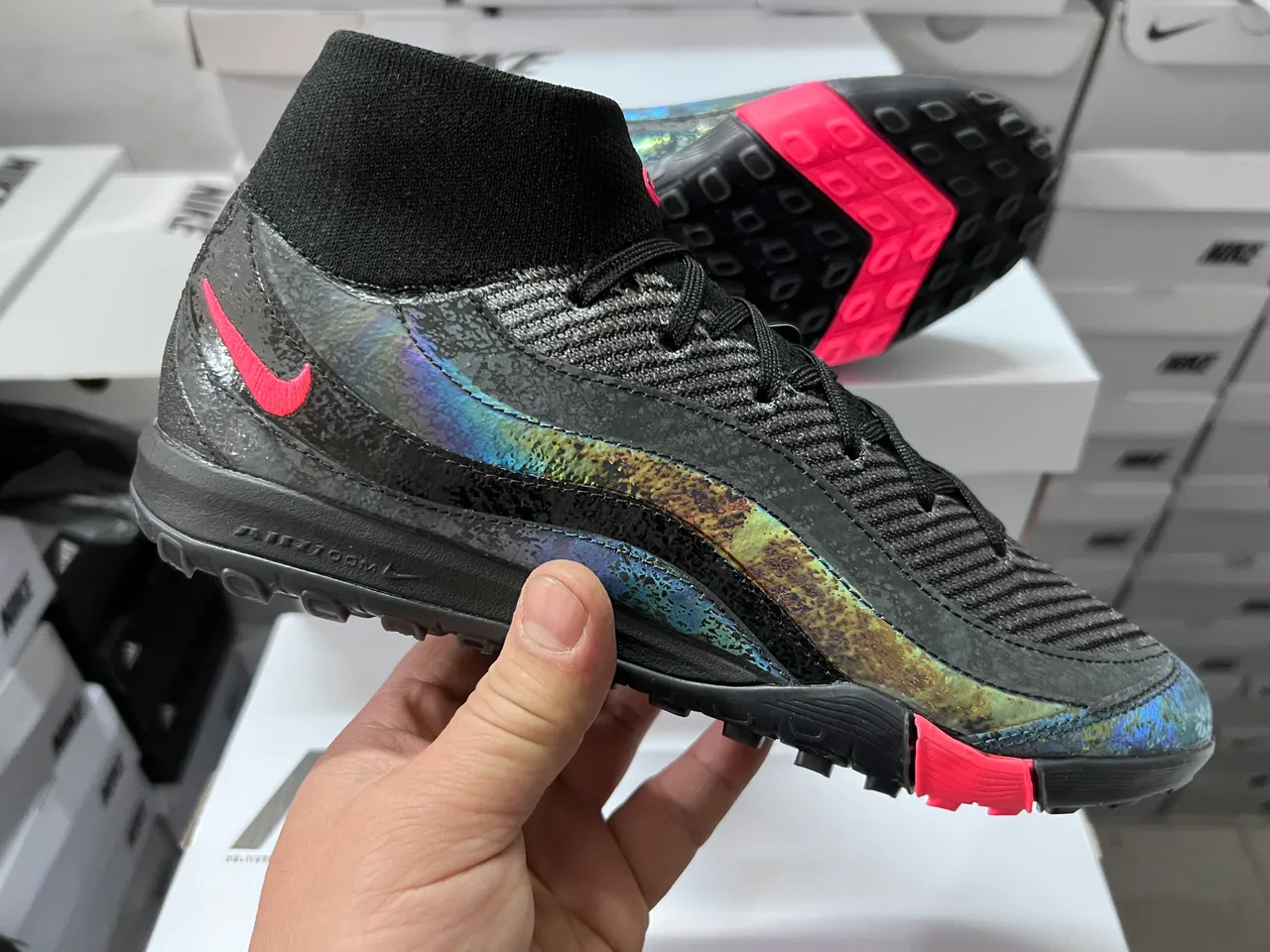 Nike Chaussures de Football Turf Noir Rose Col à Enfilage Overlay Vague Iridescente 6