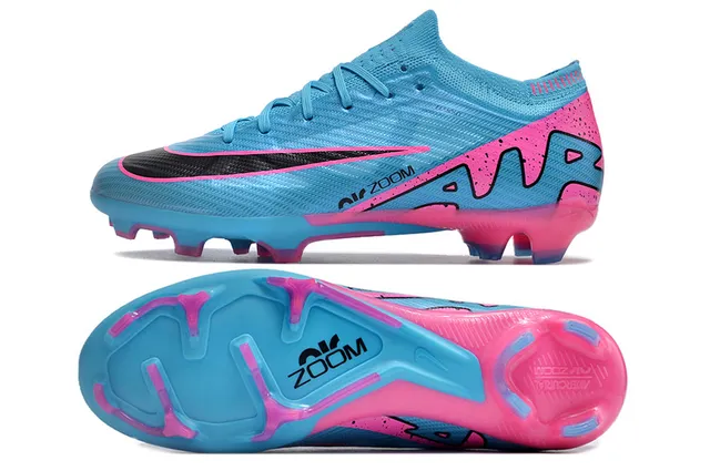 Nike नीला गुलाबी लो-कट सॉक-फिट अपर फ्लाईकनिट कंस्ट्रक्शन फर्म-ग्राउंड सोकर जूते 5