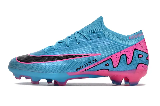 Nike नीला गुलाबी लो-कट सॉक-फिट अपर फ्लाईकनिट कंस्ट्रक्शन फर्म-ग्राउंड सोकर जूते 8