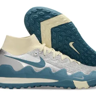 Nike أحذية رياضية زرقاء فضية موجية مع وسادة وسطية متعددة الطبقات وياقة ملائمة للجوارب