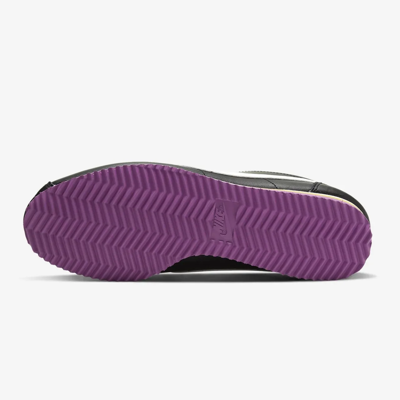 Nike Cortez Noir Blanc Jaune Violet Chaussures Lifestyle 19