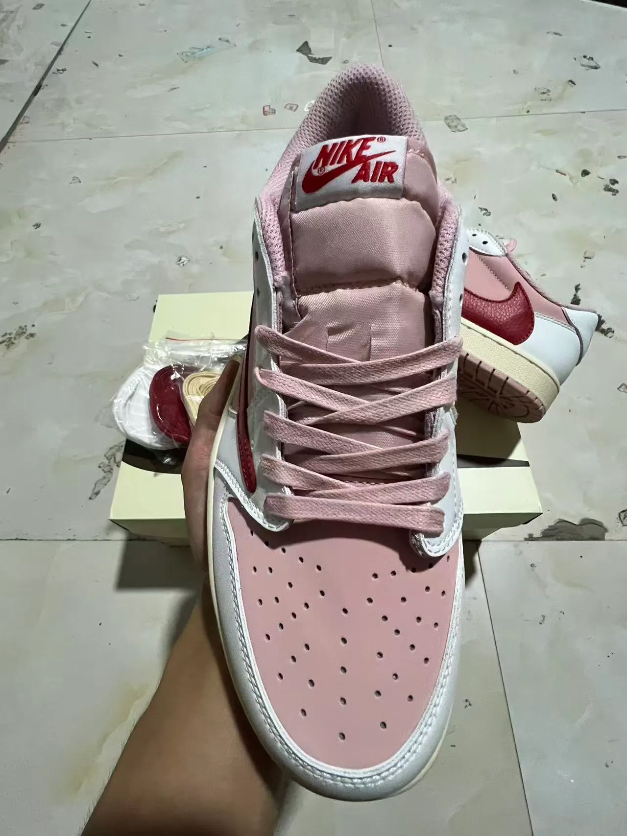 Nike Dunk Low Pink and Red Lifestyle Sneakers 3