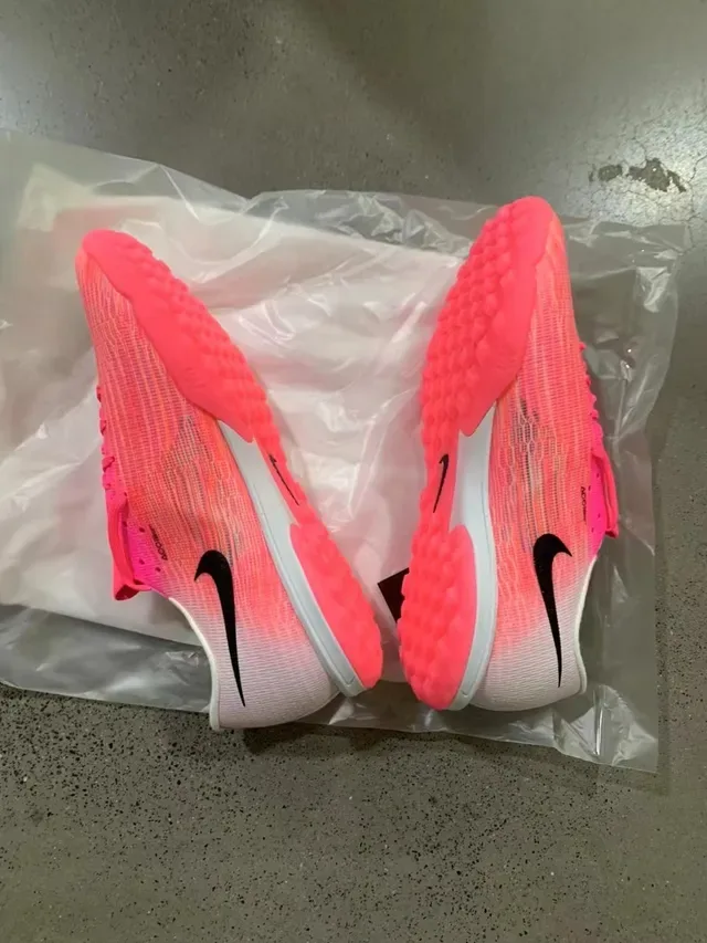 Nike Flyleage Ultra Gradient Pink White Turf Soccer Shoes 4