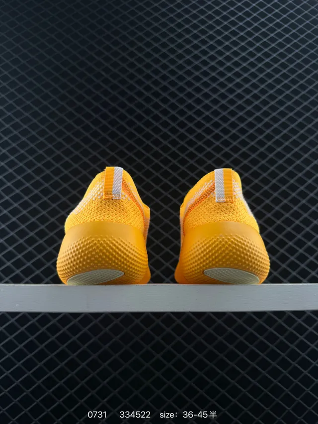 Nike Free Yellow and White Knit Running Shoes 4