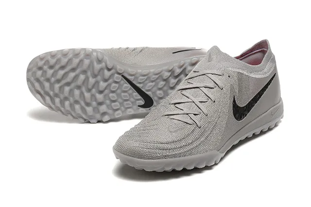 Nike أحذية كرة القدم تيرف رمادي أسود 7