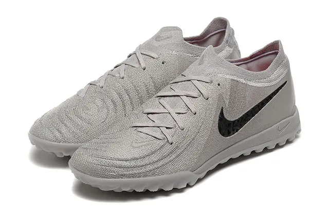 Nike أحذية كرة القدم تيرف رمادي أسود 8