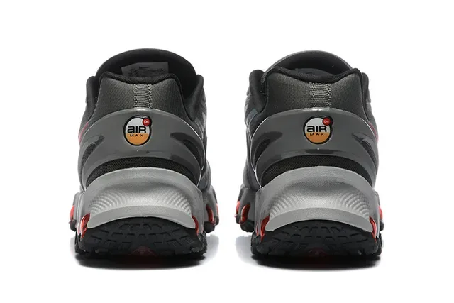 Nike Gris Rouge Maille Supérieure Jaula Synthétique Overlays Chaussures de Running 5