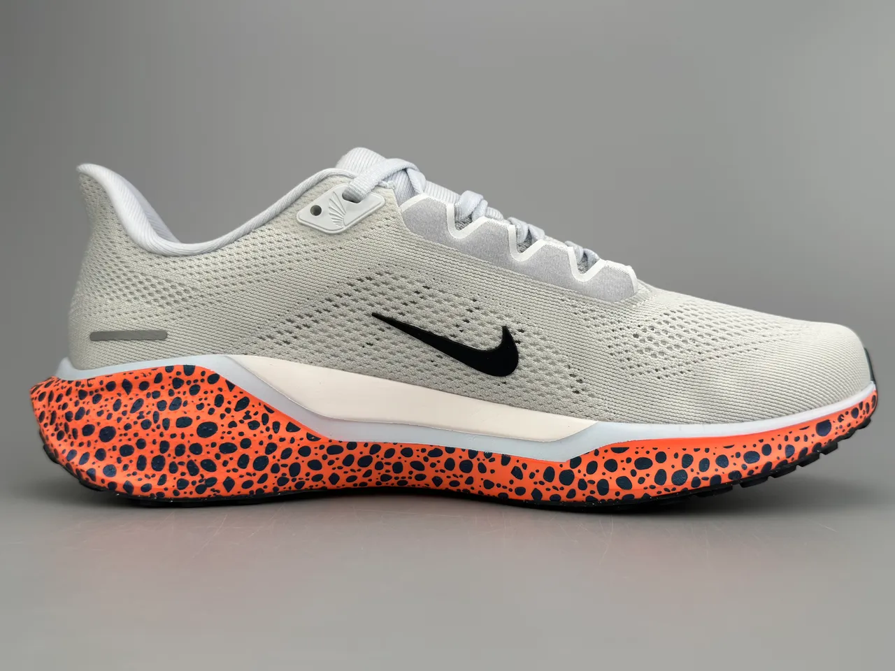 Nike Invincible Run ZoomX Orange Speckle Running Shoes 10