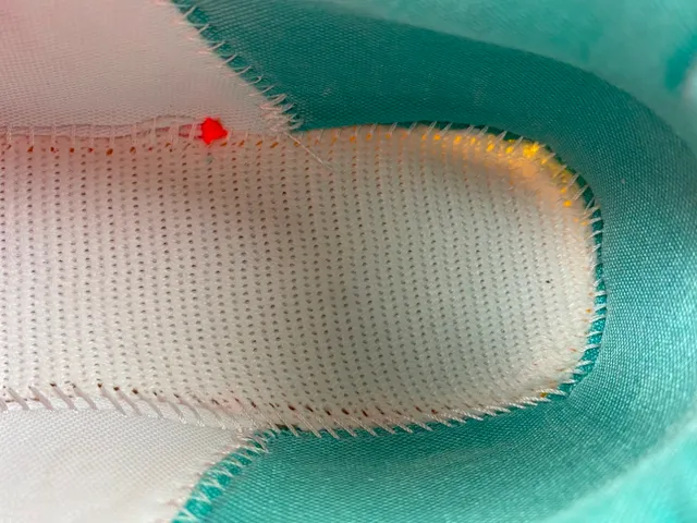 نايك كوبي أبيض أزرق Perforated Mesh Upper Teal Swoosh Overlay أحذية كرة السلة 8