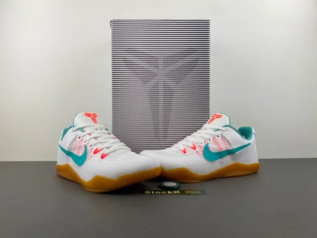 نايك كوبي أبيض أزرق Perforated Mesh Upper Teal Swoosh Overlay أحذية كرة السلة 13