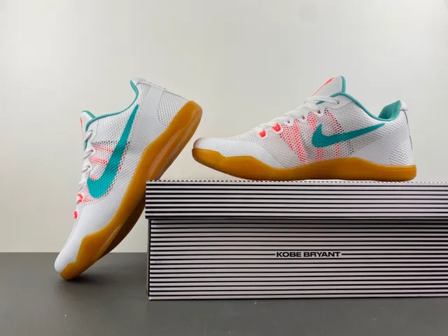 نايك كوبي أبيض أزرق Perforated Mesh Upper Teal Swoosh Overlay أحذية كرة السلة 14