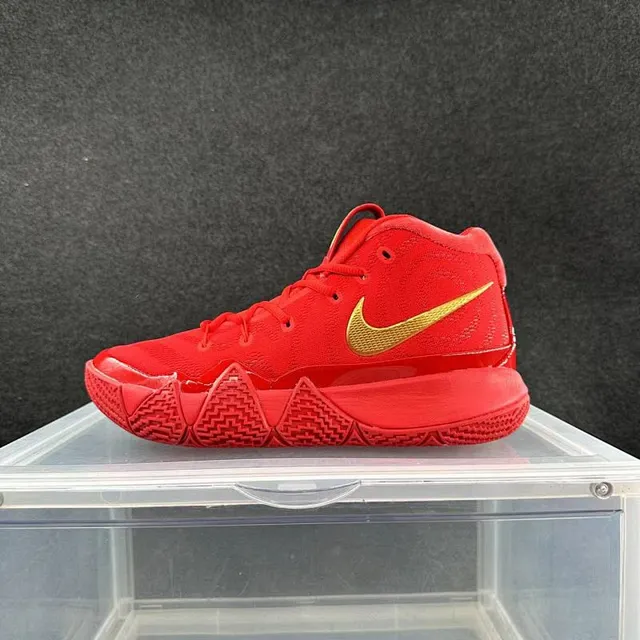 Nike Kyrie أحذية كرة السلة منسوجة عالية أحمر وذهبي 2