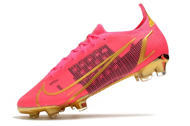 Nike Mercurial Vapor 粉色和金色硬地足球鞋 5