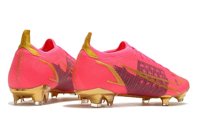Nike Mercurial Vapor 粉色和金色硬地足球鞋 8