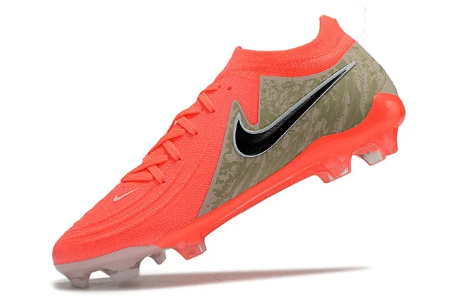 Nike Phantom GT برتقالي أخضر الجيش قماش محبوك لوحة جانبية تمويه أرض صلبة أحذية كرة القدم 3